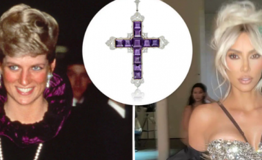 Kim Kardashian blen varësen në formë kryqi të Princeshës Diana për 180 mijë euro