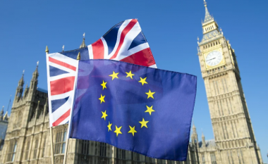 Britanikët të zhgënjyer me BREXIT, dy të tretat e tyre duan referendum për anëtarësimin në BE