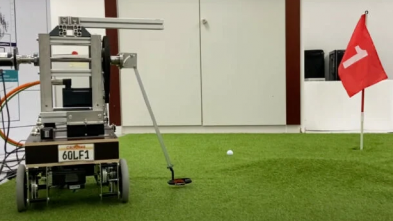 Roboti i golfit që mund të luajë si një profesionist