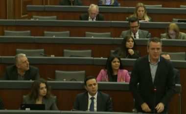 Një ditë pas raportimeve për atentat ndaj tyre, deputetët e LDK-së shihen në Kuvendin e Kosovës
