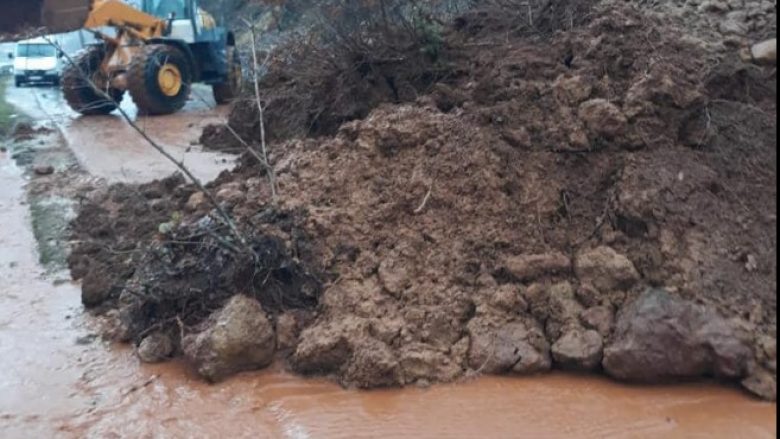 Moti i keq në Shkodër, ndërhyn Ushtria