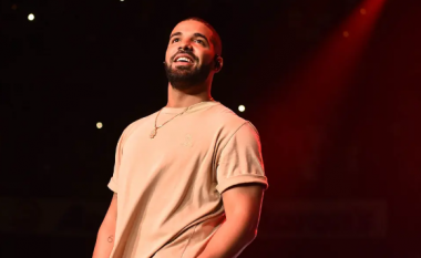 Pas problemeve shëndetësore – Drake cakton datat e reja të koncerteve që i kishte anuluar disa herë deri më tani