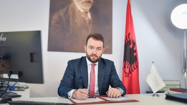 U arrestua për abuzimin 1.2 milionë euro, shtrohet në spital zyrtari i Ministrisë së Financave në Shqipëri