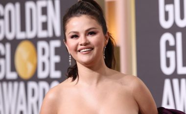 Selena Gomez iu përgjigjet komenteve negative rreth peshës pas paraqitjes në “Golden Globes”