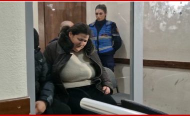 Grabitën 400 mijë euro në shtëpinë e ish-zyrtares së lartë në Tiranë, lihen në burg nënë e bir