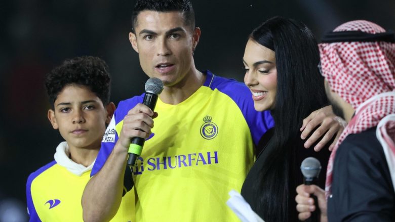 Autoritetet e Arabisë Saudite thuhet se “do të mbyllin njërin sy” duke lejuar Ronaldon dhe Georginan të bashkëjetojnë, ani pse është kundër ligjeve