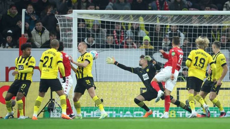 Notat e lojtarëve, Mainz 1-2 Borussia Dortmund: Shkëlqejnë mbrojtësit mysafir