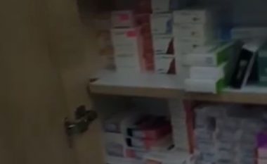 Gjendet bunkeri me medikamente të kontrabanduara në një barnatore në Prishtinë – Dogana publikon pamjet
