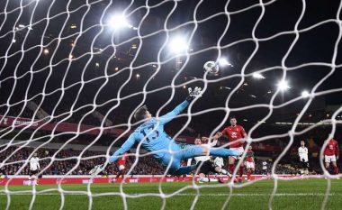 Manchester United bën hap të madh drejt finales në EFL Cup, fiton si mysafir i Nottingham  