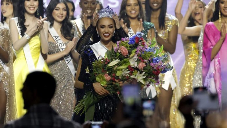 “Miss SHBA”, R’Bonney Gabriel shpallet “Miss Universe”