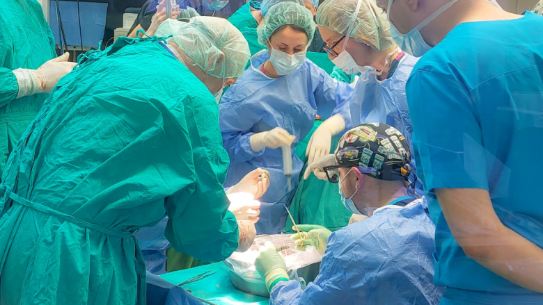 Realizohet një tjetër transplantim i mëlçisë, veshkave dhe indeve kockore në Maqedoni
