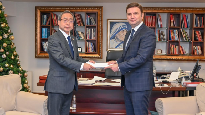 Bujar Osmani në takim me ambasadorin e ri japonez: Marrëdhëniet në mes RMV-së dhe Japonisë janë në nivelin më të lartë politik