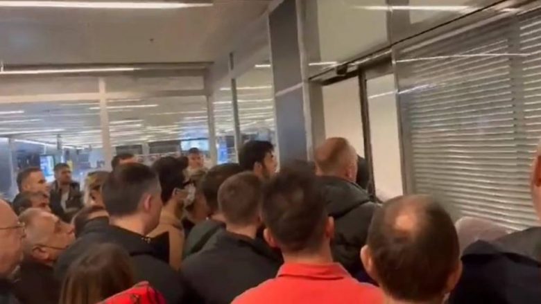 Për shkak të mjegullave të dendura në Shkup, disa shtetas të RMV-së prej dy ditësh janë bllokuar në një nga aeroportet e Stambollit