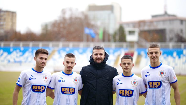 Prishtina i ofron në ekipin e parë edhe katër futbollistë të rinj