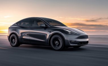 Tesla zbret çmimet e makinave në SHBA dhe Evropë
