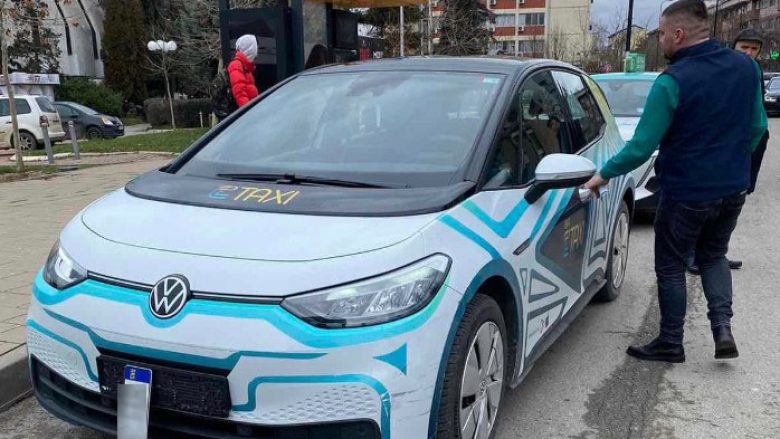 Komuna e Prishtinës e dënon duke e quajtur taksi ilegale, kompania prezanton lejen për ushtrimin e veprimtarisë afariste