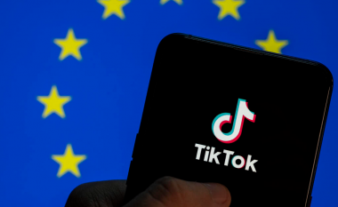 BE-ja paralajmëron TikTokun se duhet të jetë në përputhje me rregullat e reja në internet ose të përballet me një ndalesë
