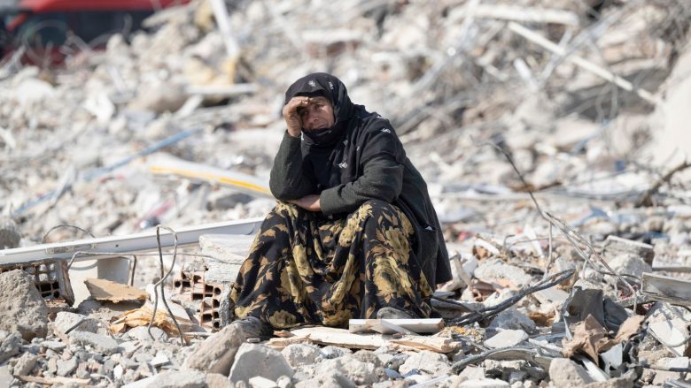 Numri i të vdekurve nga tërmeti në Turqi dhe Siri ka shkuar në mbi 29 mijë