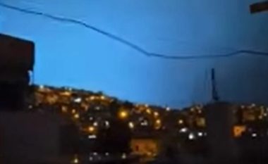 Ekspertët në Turqi shpjegojnë pse u shfaq drita në qiell gjatë tërmeteve shkatërruese