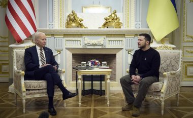 Zelensky pas vizitës së Bidenit: E ardhmja e rendit botëror po vendoset në Ukrainë