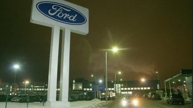 Ish-fabrika e Fordit në Rusi shndërrohet në kompani për përpunimin e drurit, dikur prodhonte vetura e tani arkivole