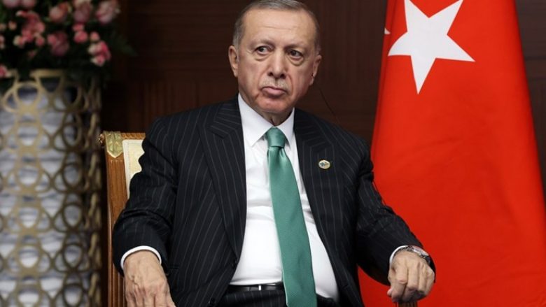 Reagimi pas tërmetit, Erdogan kërkon falje