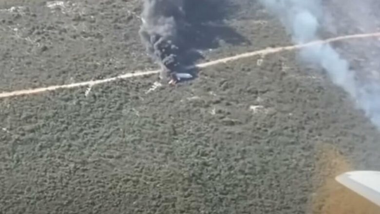 Rrëzohet një aeroplan në Australi, ishte angazhuar për fikjen e zjarrit – shpëtojnë dy pilotët