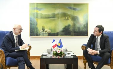 Kurti dhe ambasadori francez flasin për planin franko-gjerman për normalizim të raporteve me Serbinë