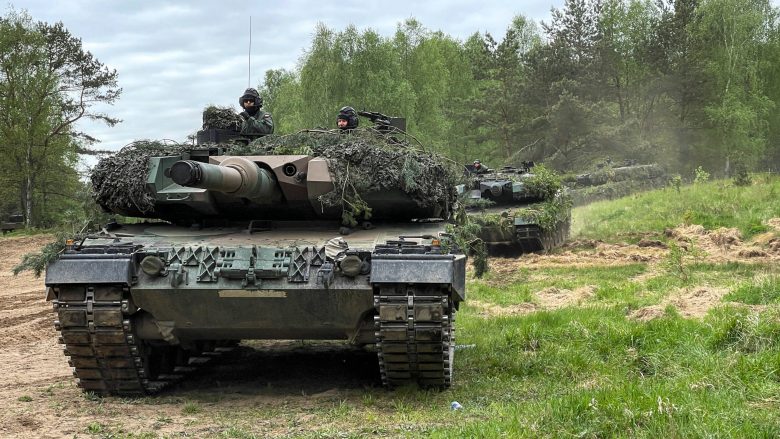 Polonia do t’i dërgojë në Ukrainë tanket Leopard 2 “në dy ose tre javët e ardhshme”