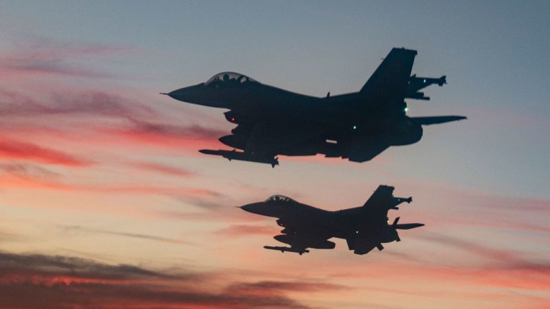 SHBA kushtëzon Turqinë për aeroplanët luftarakë F-16: Finlanda dhe Suedia të bëhen pjesë të NATO-s