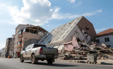 Turqia arreston afro 200 persona “për ndërtimet e dobëta” të ndërtesave – pas tërmetit shkatërrues