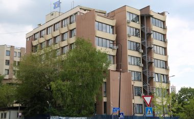 Aktakuzë ndaj 11 personave për sulme me granata dore në dy lokale, në Prishtinë e Mitrovicë