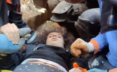 Alpinisti nga Tetova Murseli mori pjesë në nxjerrjen e një vajze dhjetëvjeçare shtatë ditë pas tërmetit