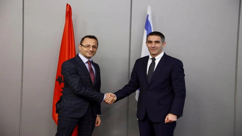 Izraeli ndihmon Shqipërinë në betejën me sulmet kibernetike, nënshkruhet memorandumi i bashkëpunimit në Tel Aviv
