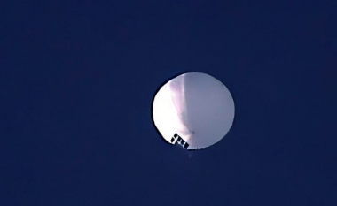 SHBA thotë se balona kineze ishte në gjendje të mblidhte sinjale komunikimi