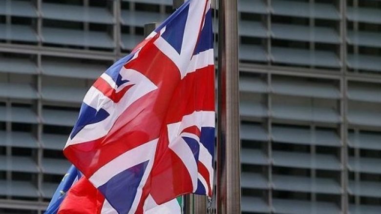 Ambasada britanike reagon për emërimet në ndërmarrjet publike, kërkon nga Qeveria që politika të jetë jashtë procesit të rekrutimeve