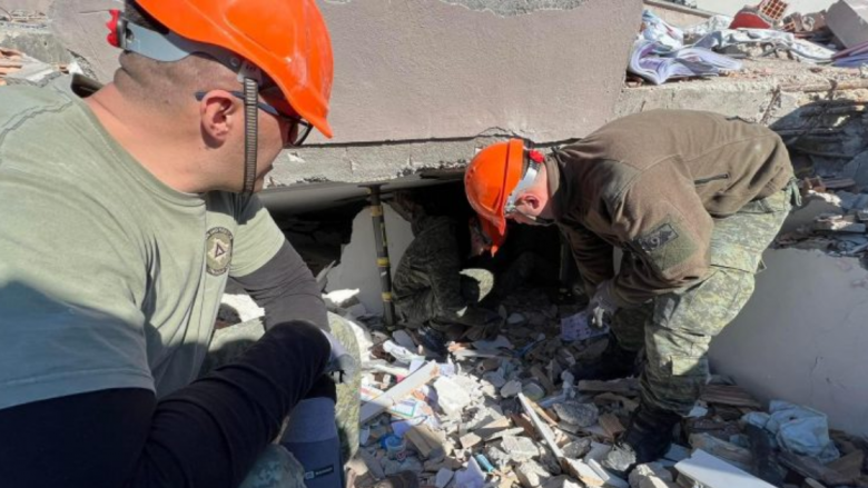 Shtetet që kanë dërguar ekipe të kërkim-shpëtimit pas tërmetit në Turqi: Kosova dhe Shqipëria në mesin e tyre