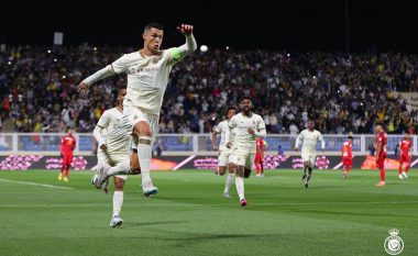 Ronaldo i jashtëzakonshëm, shënon het-trik brenda pjesës së parë