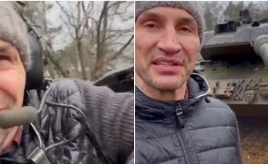 Ish-kampioni i boksit, Wladimir Klitschko publikon video duke drejtuar tankun Leopard 2