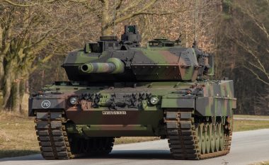 Suedia ndihmon ukrainasit me dhjetë tanke Leopard dhe sisteme kundërajrore