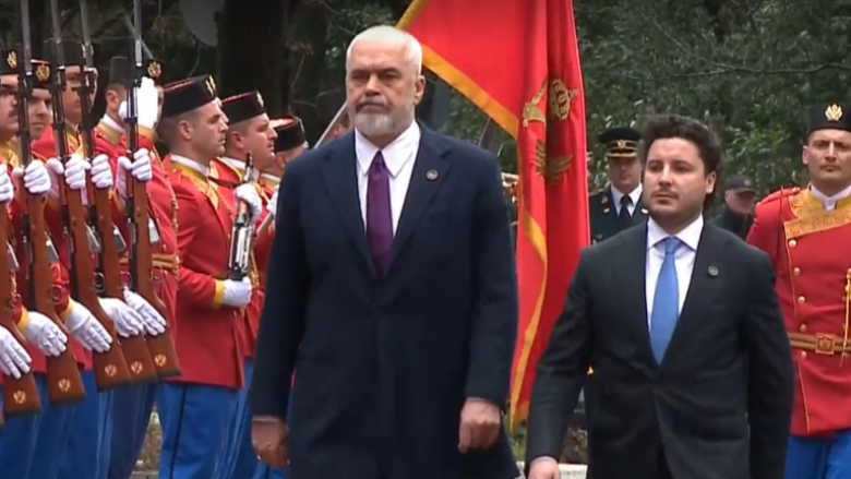 Mbledhja e përbashkët e qeverive Shqipëri-Mal i Zi, Rama pritet me nderime shtetërore në Podgoricë
