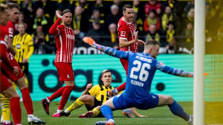 Notat e lojtarëve, Borussia Dortmund 5-1 Freiburg:  Guerreiro më i miri në fushë