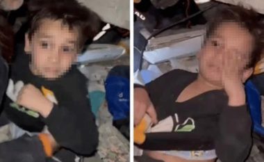 “Ti je hero,... mirëmëngjesi": Momenti kur një fëmijë u shpëtua teksa flinte nën rrënoja, pas tërmetit shkatërrues në Turqi