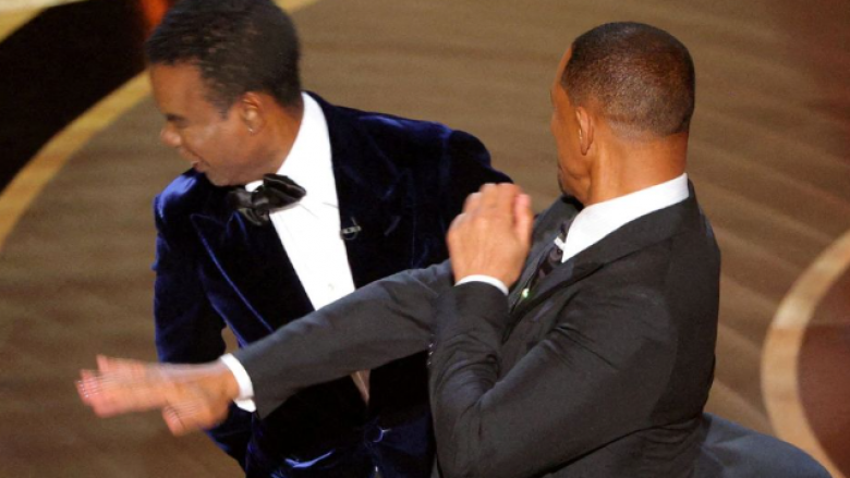 Merren masa në ceremoninë e “Oscars 2023” pas shuplakës famëkeqe të Will Smith ndaj Chris Rockut