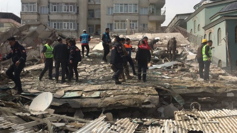 Një i vdekur dhe dhjetëra të lënduar pasi një tërmet 5.6 ballë tronditi të hënën Malatya të Turqisë