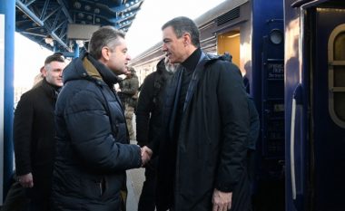 Kryeministri i Spanjës mbërrin në Ukrainë për bisedime me Zelenskyn