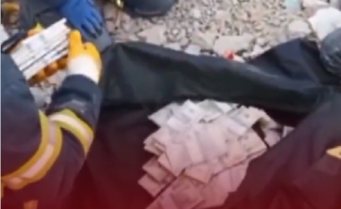 Ekipet e shpëtimit gjetën një çantë me dy milionë dollarë mes rrënojave në Turqi