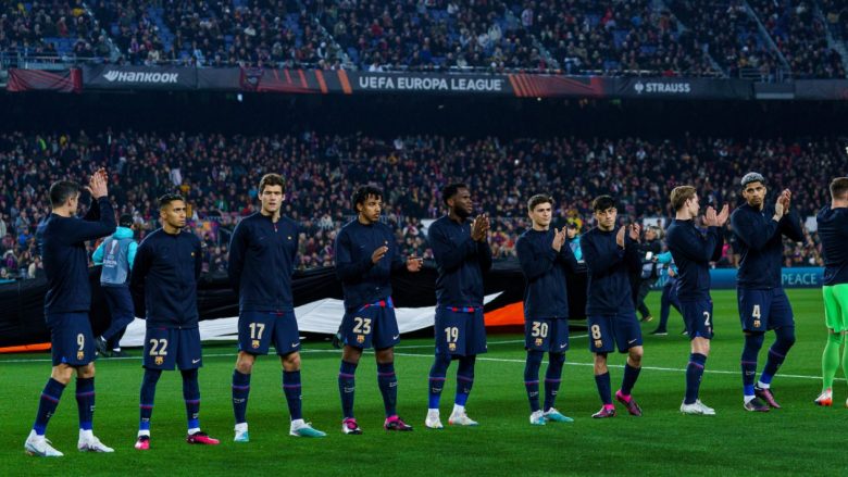 Xavi publikon listën për ndeshjen kthyese ndaj Man Utd, Barcelona me tri mungesa të mëdha