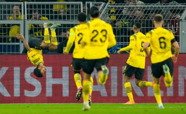 Dortmundi e fiton sfidën e parë ndaj Chelseat