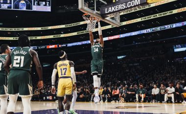 Bucks marrin fitoren e nëntë radhazi, triumfojnë në udhëtim te Lakers